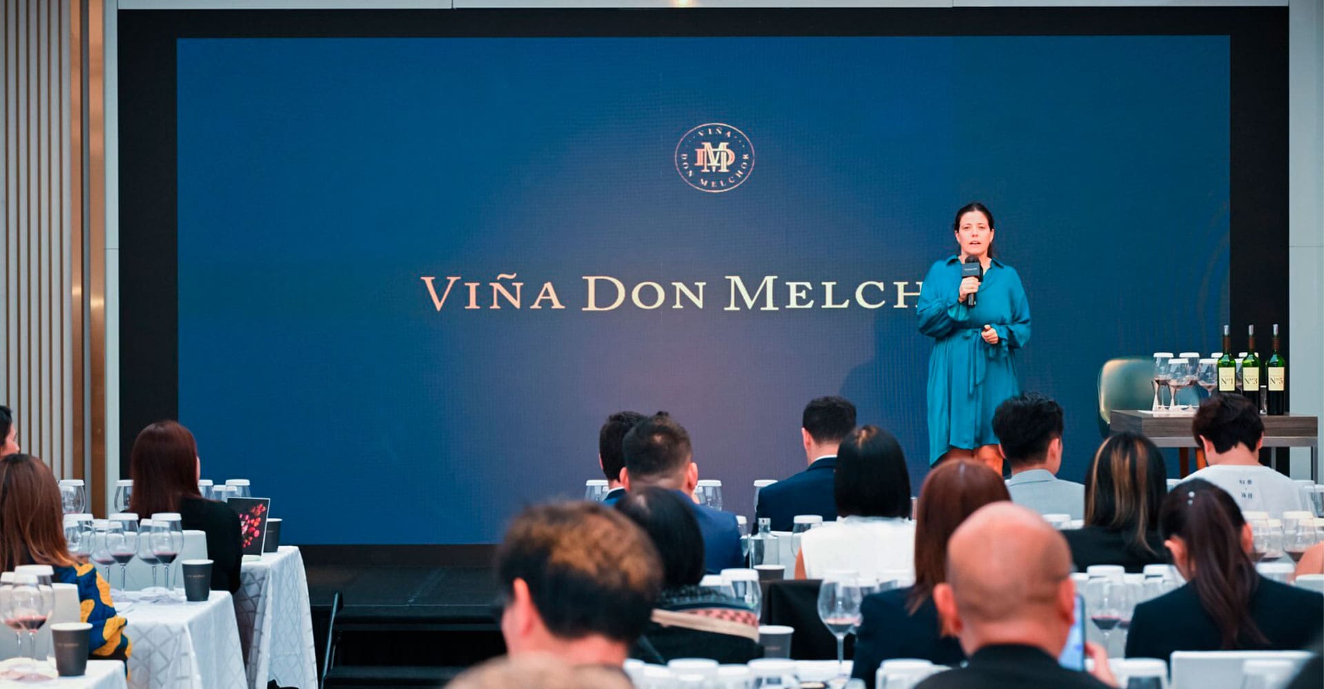 Viña Don Melchor realiza exclusiva masterclass em Hong Kong